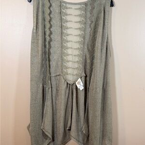Gray Sleeveless Knit Top